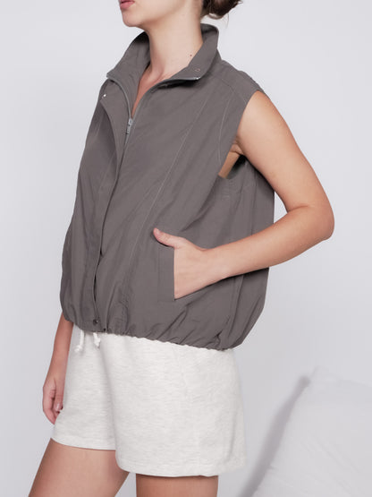 Nile Vest