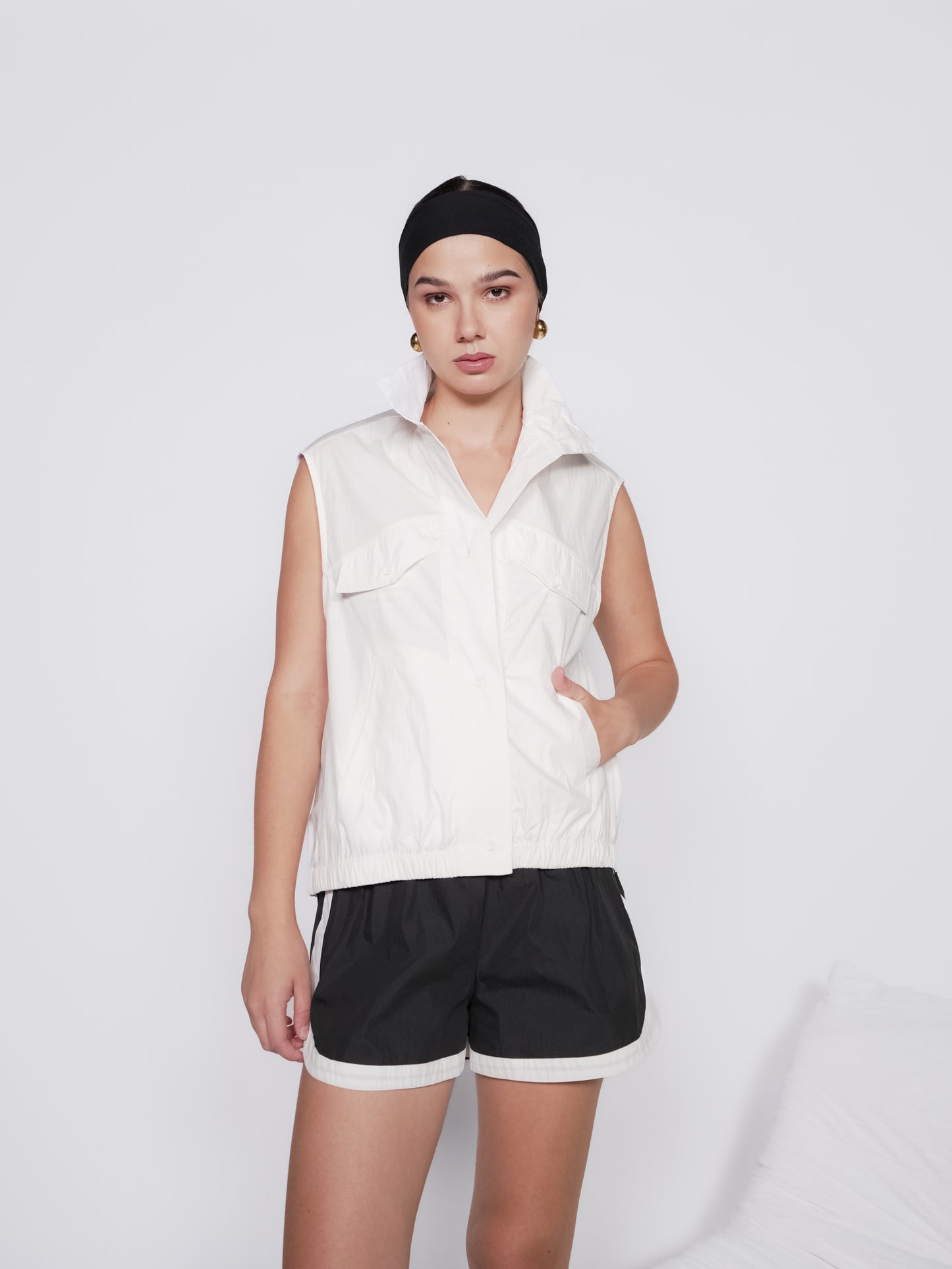 Pepper Hi-neck Vest