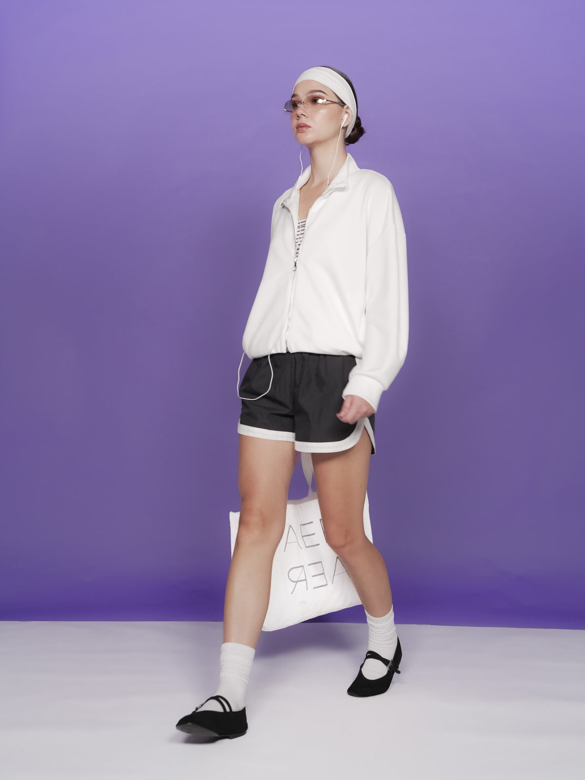 Praline Contrast-Piping Shorts