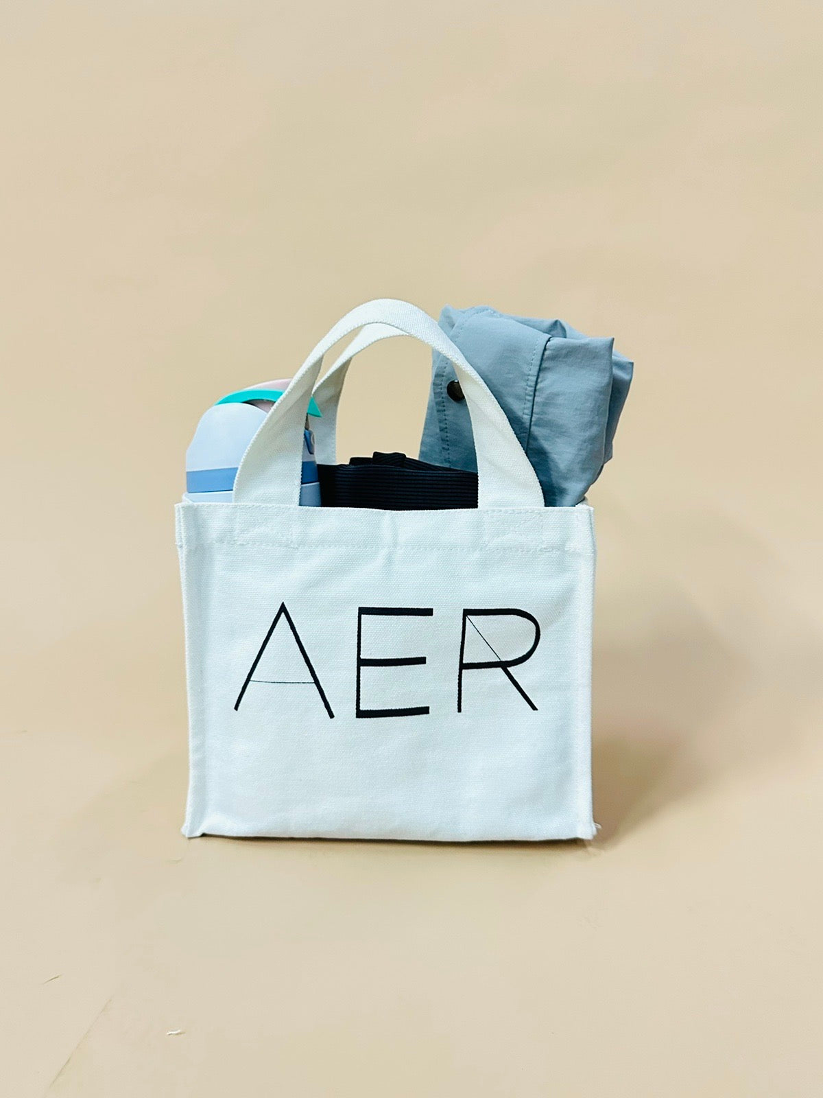 AER Tote bag